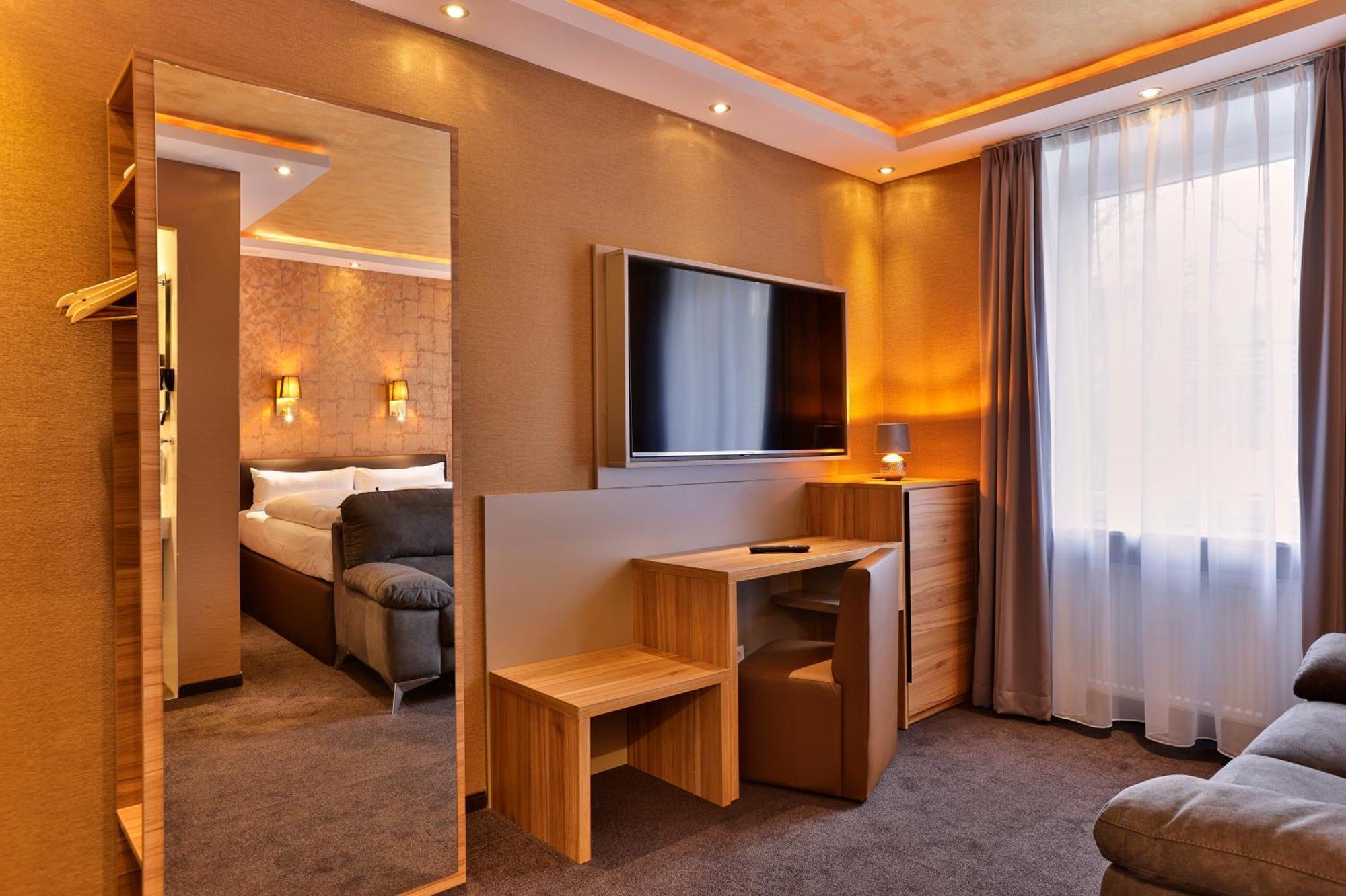 Stay-Inn Bielefeld Zentrum Екстер'єр фото
